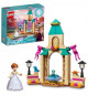 LEGO 43198 Disney La Cour du Château d'Anna, Jouet de Construction pour Enfants avec Mini-Poupée Reine des Neiges 2 et Robe D…